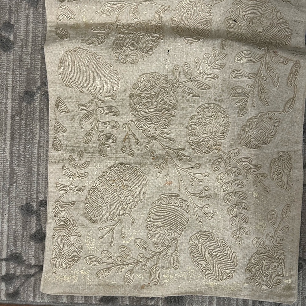 Table Runner